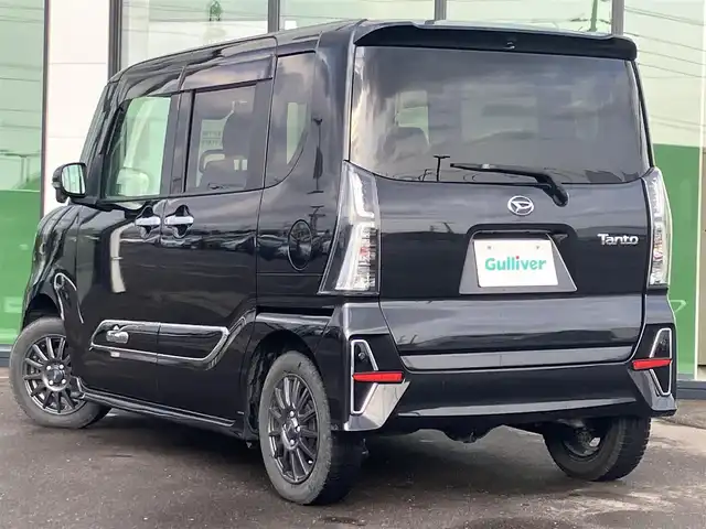 ダイハツ タント カスタム X スタイルセレクション 道南・函館 2022(令4)年 1.9万km ブラックマイカメタリック /社外メモリーナビ//フルセグTV//夏冬タイヤ//社外全天周ドライブレコーダー//社外エンジンスターター//バックカメラ//ワンオーナー//寒冷地仕様//両側パワースライドドア//スマートアシスト//ハーフレザーシート//前席シートヒーター//アイドリングストップ//横滑り防止//ETC//LEDヘッドライト//フォグランプ//取扱説明書//保証書