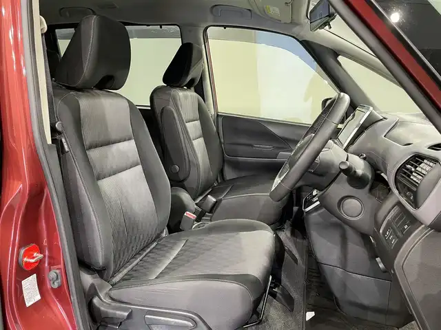 日産 セレナ e－パワー ハイウェイスター V 愛知県 2022(令4)年 6.3万km マルーンレッド 純正10インチナビ/プロパイロット/衝突軽減ブレーキ/両側電動スライドドア/アラウンドビューモニター/LEDヘッドライト/ETC/ドライブレコーダー/デジタルインナーミラー/ブラインドスポットモニター/フルセグTV/Bluetooth/コーナーセンサー/レーンキープアシスト/プッシュスタート/スマートキー/スペアキー/CD/DVD再生/ミュージックサーバー/フロアマット/純正アルミホイール/オートライト/禁煙車/後期モデル/ウィンカーミラー/電動格納ミラー/フォグランプ/Wエアコン/ハンズフリーパワースライドドア/電動パーキングブレーキ/オートブレーキホールド