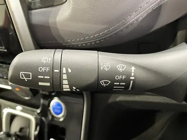 日産 セレナ e－パワー ハイウェイスター V 愛知県 2022(令4)年 6.3万km マルーンレッド 純正10インチナビ/プロパイロット/衝突軽減ブレーキ/両側電動スライドドア/アラウンドビューモニター/LEDヘッドライト/ETC/ドライブレコーダー/デジタルインナーミラー/ブラインドスポットモニター/フルセグTV/Bluetooth/コーナーセンサー/レーンキープアシスト/プッシュスタート/スマートキー/スペアキー/CD/DVD再生/ミュージックサーバー/フロアマット/純正アルミホイール/オートライト/禁煙車/後期モデル/ウィンカーミラー/電動格納ミラー/フォグランプ/Wエアコン/ハンズフリーパワースライドドア/電動パーキングブレーキ/オートブレーキホールド