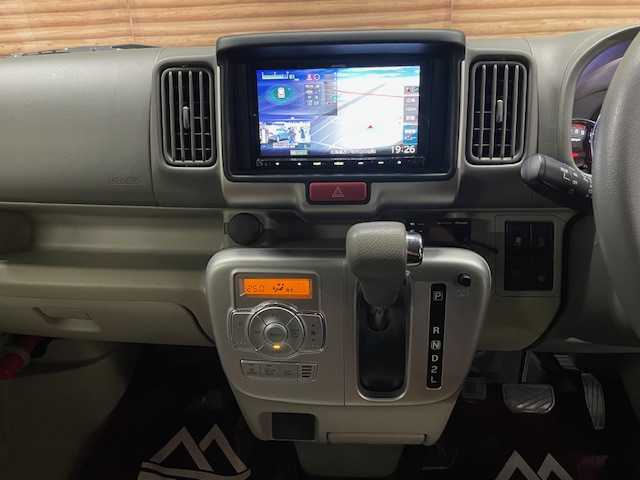 スズキ エブリィ ワゴン PZターボ スペシャル 道央・札幌 2019(令1)年 4.8万km ムーンライトバイオレットPM 【2511014633】/４ＷＤ　/ワンオーナー　/ハイルーフ　/衝突軽減ブレーキ　/ナビ　/フルセグＴＶ　/革調シートカバー　/ドライブレコーダー　/純正１４インチアルミホイール　/ＫＹＢショックアブソーバー　/両側電動スライドドア　/LEDヘッドライト/ＥＴＣ