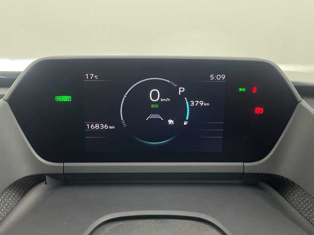 トヨタ ｂＺ４Ｘ Z 埼玉県 2022(令4)年 1.7万km プラチナホワイトパールマイカ JBLサウンドシステム/純正ディスプレイオーディオ/　(Bluetooth/Miracast/USB/FM/AM)/フルセグテレビ/全方位カメラ/ビルトインETC2.0/ドライブレコーダー/パワーバックドア/ブラインドスポットモニター/レザーシート/デジタルインナーミラー/パーキングアシスト/レーダークルーズコントロール/衝突被害軽減ブレーキ/車線逸脱警報/クリアランスソナー/パワーシート/エアーシート/シートヒーター/ステアリングヒーター/電子パーキングシステム/ブレーキホールド/プッシュスタート/オートLEDライト/オートハイビーム/純正フロアマット/純正20インチアルミホイール