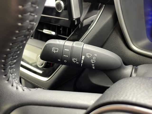 トヨタ カローラ クロス ハイブリッド Z 愛知県 2022(令4)年 6万km プラチナホワイトパールマイカ 純正9型ディスプレイオーディオ/AM/FM/CD/DVD/USB/BT/Miracast/フルセグ/Apple Car Play/Android Auto/スマートキー＆プッシュスタート/バックカメラ/モデリスタエアロ（フロント、リヤ、サイド）/ＤＶＤデッキ/ビルトインＥＴＣ2.0/パワーシート/電動格納ウィンカーミラー/ハーフレザーシート/シートヒーター(D/N席)/革巻きステアリング/ドライブレコーダー/Toyota Safety Sense/LTA/PCS/PKSB/RSA/LEDオートヘッドライト/LEDフォグライト/18インチ純正アルミホイール