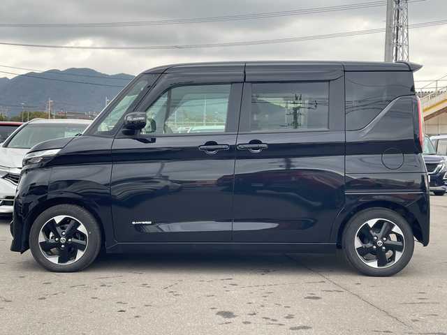 日産 ルークス 山口県 2020(令2)年 1.1万km ブラック ワンオーナー/純正９型ナビ（フルセグTV、AM/FM、Bluetooth/・MM320D-L/全方位カメラ/片側パワースライドドア/LEDオートライト/純正１４インチアルミホイール/快適パックa/・プラズマクラスター搭載リヤシーリングファン/・パーソナルテーブル〈後席〉/・カップホルダー（9個）/・USBソケット〈助手席シートバック部〉/・ロールサンシェード〈リヤ〉/・撥水加工シート/前後コーナーセンサー/横滑り防止装置/衝突被害軽減ブレーキ/アイドリングストップ