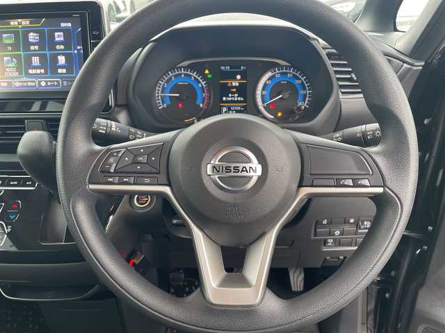 日産 ルークス 山口県 2020(令2)年 1.1万km ブラック ワンオーナー/純正９型ナビ（フルセグTV、AM/FM、Bluetooth/・MM320D-L/全方位カメラ/片側パワースライドドア/LEDオートライト/純正１４インチアルミホイール/快適パックa/・プラズマクラスター搭載リヤシーリングファン/・パーソナルテーブル〈後席〉/・カップホルダー（9個）/・USBソケット〈助手席シートバック部〉/・ロールサンシェード〈リヤ〉/・撥水加工シート/前後コーナーセンサー/横滑り防止装置/衝突被害軽減ブレーキ/アイドリングストップ