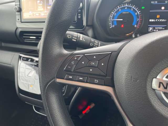 日産 ルークス 山口県 2020(令2)年 1.1万km ブラック ワンオーナー/純正９型ナビ（フルセグTV、AM/FM、Bluetooth/・MM320D-L/全方位カメラ/片側パワースライドドア/LEDオートライト/純正１４インチアルミホイール/快適パックa/・プラズマクラスター搭載リヤシーリングファン/・パーソナルテーブル〈後席〉/・カップホルダー（9個）/・USBソケット〈助手席シートバック部〉/・ロールサンシェード〈リヤ〉/・撥水加工シート/前後コーナーセンサー/横滑り防止装置/衝突被害軽減ブレーキ/アイドリングストップ