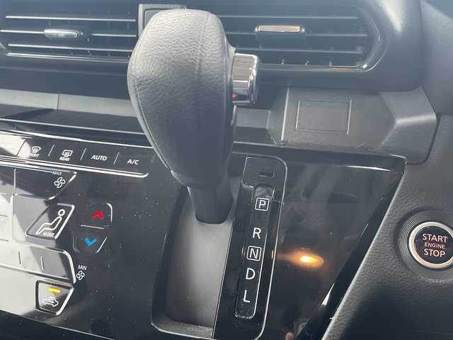 日産 ルークス 山口県 2020(令2)年 1.1万km ブラック ワンオーナー/純正９型ナビ（フルセグTV、AM/FM、Bluetooth/・MM320D-L/全方位カメラ/片側パワースライドドア/LEDオートライト/純正１４インチアルミホイール/快適パックa/・プラズマクラスター搭載リヤシーリングファン/・パーソナルテーブル〈後席〉/・カップホルダー（9個）/・USBソケット〈助手席シートバック部〉/・ロールサンシェード〈リヤ〉/・撥水加工シート/前後コーナーセンサー/横滑り防止装置/衝突被害軽減ブレーキ/アイドリングストップ