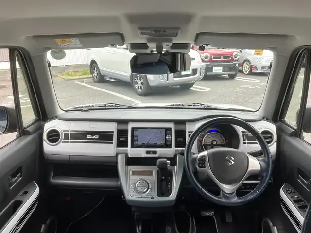 スズキ ハスラー X ターボ 埼玉県 2018(平30)年 8.4万km ピュアホワイトP ワンオーナー/社外ナビオーディー/型番：AVIC-RW901ZS/（フルセグTV/BT/CD/DVD/FM/AM）/ビルトインETC/アイドリングストップ/衝突被害軽減ブレーキ/バックカメラ/車線逸脱防止機能/ステアリングリモコン/D席/N席シートヒーター/オートライト/フォグライト/デニムシートカバー/プッシュすチャート/スマートキー（スペアキーあり）/車両、ナビオーディオ取説あり/ドアバイザー/電装格納ミラー