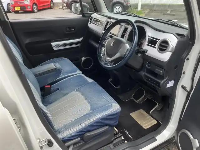 スズキ ハスラー X ターボ 埼玉県 2018(平30)年 8.4万km ピュアホワイトP ワンオーナー/社外ナビオーディー/型番：AVIC-RW901ZS/（フルセグTV/BT/CD/DVD/FM/AM）/ビルトインETC/アイドリングストップ/衝突被害軽減ブレーキ/バックカメラ/車線逸脱防止機能/ステアリングリモコン/D席/N席シートヒーター/オートライト/フォグライト/デニムシートカバー/プッシュすチャート/スマートキー（スペアキーあり）/車両、ナビオーディオ取説あり/ドアバイザー/電装格納ミラー