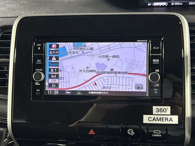 日産 セレナ ハイウェイスター Vセレクション 沖縄県 2018(平30)年 6.6万km ダイヤモンドブラック 禁煙車　/純正ナビ　（MM318D-W)/（フルセグＴＶ　Ｂｌｕｅｔｏｏｔｈ接続　ＣＤ　ＤＶＤ再生）/全方位カメラ　/パーキングアシスト　/両側パワースライド　/前後ドライブレコーダー/ビルトインＥＴＣ　/クルーズコントロール　/コーナーセンサー/後席エアコン/ウォークスルー/LＥＤヘッドライト/オートライト/フォグライト/純正フロアマット