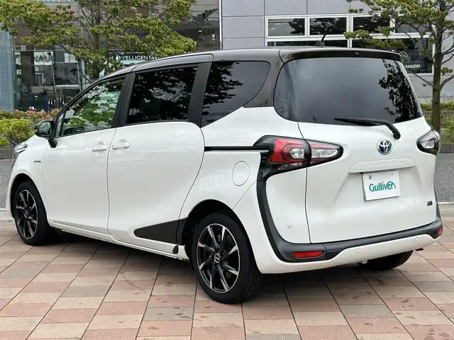 トヨタ シエンタ ハイブリッド G クエロ 福島県 2019(令1)年 4.8万km ヴィンテージブラウンパールクリスタルシャイン/ホワイトパールクリスタルシャイン 純正ナビゲーション/型番：NSZT-W68T/【CD/DVD/SD/BT/TV】/アラウンドビューモニター/ドライブレコーダー/ビルトインETC/両側電動スライドドア/前席シートヒーター/ステアリングヒーター/衝突被害軽減ブレーキ/レーンキープアシスト/LEDオートライト/LEDフォグランプ/スチールホイール＋スタッドレスセット車載/185/60R15/純正フロアマット