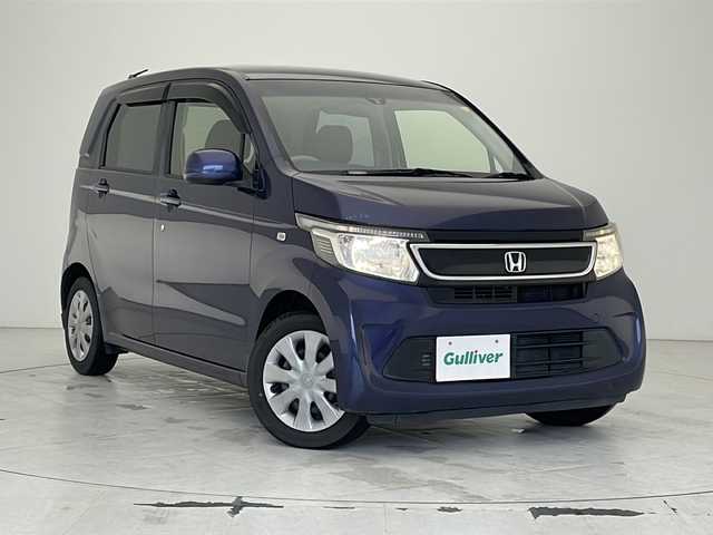 ホンダ Ｎ ＷＧＮ コンフォートパッケージ 沖縄県 2015(平27)年 6.7万km プレミアムブルームーンパール 純正ナビ　【VXM-155VSi】/　(TV CD/DVD Bluetooth USB)/バックカメラ　/シートヒーター　/アイドリングストップ　/ステアリングスイッチ　/プッシュスタート　/スマートキー　/スペアキー　/Ｂｌｕｅｔｏｏｔｈ　/オートライト　/オートエアコン　/横滑り防止機能