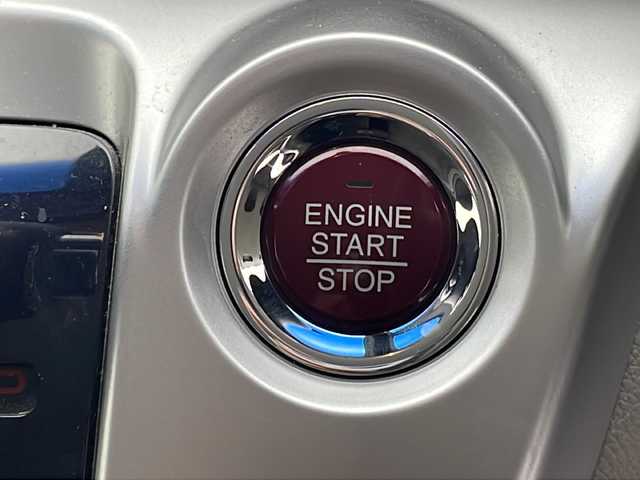 ホンダ Ｎ ＷＧＮ コンフォートパッケージ 沖縄県 2015(平27)年 6.7万km プレミアムブルームーンパール 純正ナビ　【VXM-155VSi】/　(TV CD/DVD Bluetooth USB)/バックカメラ　/シートヒーター　/アイドリングストップ　/ステアリングスイッチ　/プッシュスタート　/スマートキー　/スペアキー　/Ｂｌｕｅｔｏｏｔｈ　/オートライト　/オートエアコン　/横滑り防止機能