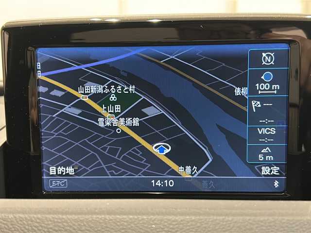 アウディ Ｑ３ 2．0 TFSI クワトロ 180PS 新潟県 2018(平30)年 1.9万km グレイシアホワイトメタリック パノラマサンルーフ/BOSEサラウンドサウンドシステム/コンビニエンスパッケージ/-アドバンストキーシステム/-アウディパーキングシステムリヤビューカメラ/LEDパッケージ/-LEDヘッドライト/-ヘッドライトウォッシャー/-LEDリヤダイナミックターンインディケーター/アシスタンスパッケージ/-クルーズコントロール/-アウディアクティブレーンアシスト/-ハイビームアシスト/MMIナビゲーション/-SSDナビゲーション/-CD/DVD/ミュージックサーバー/ラジオ/Bluetooth/フルセグ/純正ドライブレコーダー/GPSレーダー/レザーシート/フロントパワーシート/フロントシートヒーター/ETC/ドアバイザー/純正フロアマット（＋ゴムマット積込）