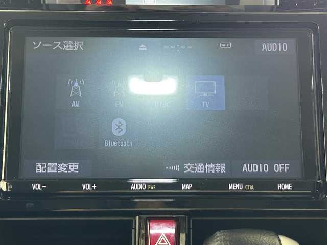 トヨタ ルーミー カスタムG－T 佐賀県 2018(平30)年 8.6万km レーザーブルークリスタルシャイン ワンオーナー/衝突軽減ブレーキ/純正9インチナビ/CD/DVD/フルセグTV/Bluetooth/全方位カメラ/ビルトインETC/クルーズコントロール/前方ドライブレコーダー/コーナーセンサー /純正フロアマット/純正15インチアルミホイール/LEDライト/フォグライト /オートライト/オートマチックハイビーム/スマートキー/スペアキー/電動格納ミラー/横滑り防止装置