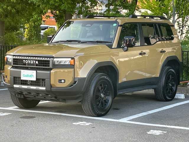 トヨタ ランドクルーザー ２５０ VX ファーストエディション 宮城県 2024(令6)年 1万km ベージュ サンルーフ/4WD/トヨタセーフティセンス/・プリクラッシュセーフティシステム/・プロアクティブドライビングアシスト/・リアクロストラフィックアラート/・リヤカメラディテクション/・ロードサインアシスト/・オートマチックハイビーム/・レーントレーシングアシスト/クリアランスソナー/前後コーナーセンサー/ブラインドスポットモニター/レーダークルーズコントロール/MTモード付AT/プッシュスタート/電動リアゲート/純正ナビ/アラウンドビューモニター/バックカメラ/フルセグテレビ/Bluetooth/LEDヘッドライト/フォグランプ/オートライト/本革レザーシート/エアシート/ヒートシーター/パワーシート/純正前後ドライブレコーダー/純正ビルトインETC2.0/純正フロアマット/純正アルミホイール
