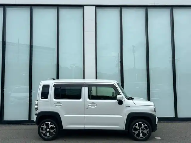 マツダ フレア クロスオーバー ハイブリッドXT 大阪府 2020(令2)年 2.3万km ピュアホワイトP 社外ナビ　/   フルセグTV/CD/DVD/Bluetooth/USB　/全方位モニター　/衝突軽減ブレーキ　/前席シートヒーター　/レーダークルーズコントロール/レーンキープアシスト/パドルシフト　/アイドリングストップ/純正18インチアルミホイール　　/純正フロアマット/プッシュスタート　/スマートキー　/ＥＴＣ　/ＬＥＤ