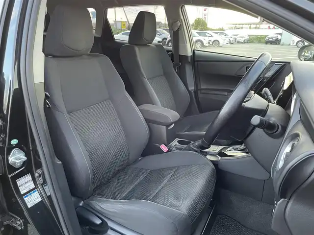 トヨタ オーリス 150X Sパッケージ 鳥取県 2015(平27)年 9.6万km ブラックマイカ ４・W・D/ワンオーナー/純正ナビ/フルセグ/CD/DVD/BT/USB/バックカメラ・ビルトインETC/LEDヘッドライト/フォグライト/Weds16インチアルミホイール/プッシュエンジンスタート/４WDオートスイッチ/電動格納ミラー/スペアキーｘ１/フロアマット・ドアバイザー/純正アルミスタットレスセット積込/（タイヤ溝５－６部山）/保証書・取扱節美しょ