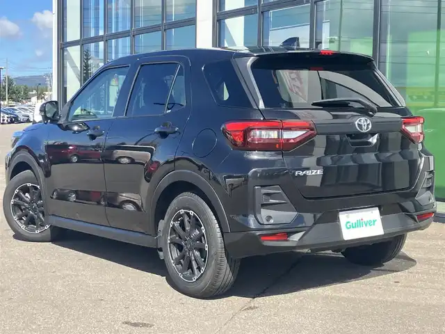 トヨタ ライズ XS 道南・函館 2021(令3)年 2.3万km ブラックマイカメタリック /社外ディスプレイオーディオ//夏冬タイヤ//バックカメラ//ドライブレコーダー//ETC//前席シートヒーター//ワイパーデアイサー//プリクラッシュセーフティ//クリアランスソナー//LEDヘッドライト//オートライト//スマートキー//エンジンプッシュスタート