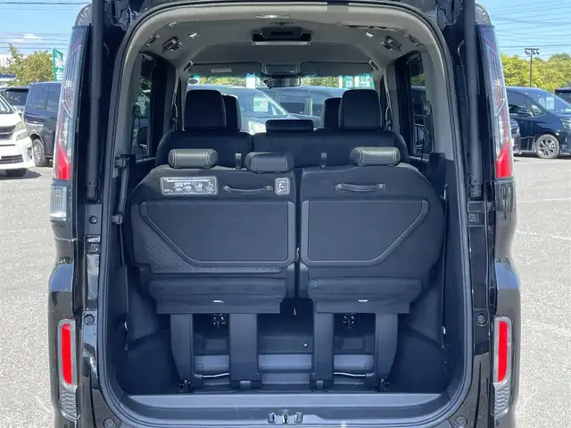 ホンダ ステップワゴン スパーダ クルスピセンシング 道央・札幌 2020(令2)年 7.4万km プレミアムスパークルブラックパール ４WD/ワンオーナー/純正メーカー/CD/DVD/BT/フルセグ/純正フリップダウンモニター/ホンダセンシング/衝突被害軽減ブレーキ/横滑り防止装置/アダプティブクルーズコントロール/レーンキープアシスト/バックカメラ/ビルトインETC2.0/アイドリングストップ/ECONモード/ワイパーデアイサー/両側パワースライドドア/前席シートヒーター/ハーフレザーシート/革巻きステアリング/ステアリングリモコン/パドルシフト/プッシュスタート/スマートキー/LEDヘッドライト/オートライト/フォグランプ/電動格納ミラー/ヒーテッドドアミラー/ウィンカーミラー/純正フロアマット/ドアバイザー