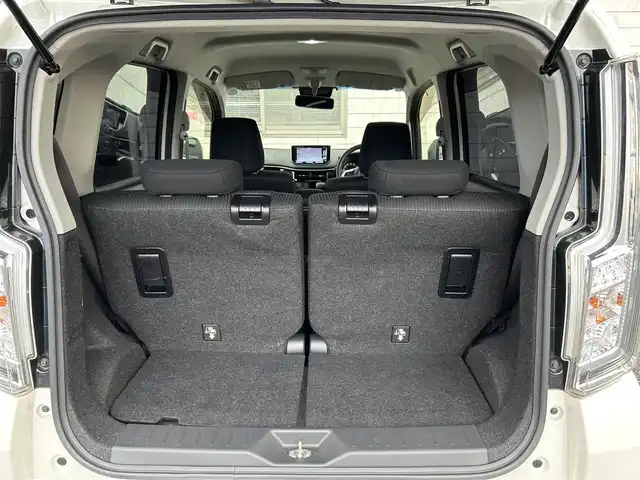 ダイハツ ムーヴ カスタム X LTD SAⅢ 福岡県 2018(平30)年 3.8万km パールホワイトⅢ 社外メモリナビPioneer【AVIC-RW801】/(AM/FM/Bluetooth/CD/DVD/フルセグTV】/バックカメラ/ETC/スマートアシストIII/・衝突警報機能(対車両・対歩行者)/・衝突回避支援ブレーキ機能(対車両・対歩行者)/・誤発進抑制制御機能(前方・後方)/・先行車発進お知らせ機能/・車線逸脱警報機能/オートライト/オートマハイビーム/クリアランスソナー/コーナーセンサー/盗難防止装置/横滑り防止機能/D席シートヒーター/電格ウィンカーミラー/プッシュスタート/純正フロアマット/純正１４インチアルミホイール/ステアリングスイッチ/フロントフォグランプ/アイドリングストップ/スペアキー×１/ドアバイザー/ナビ取扱説明書/クイックガイド/取扱説明書/保証書