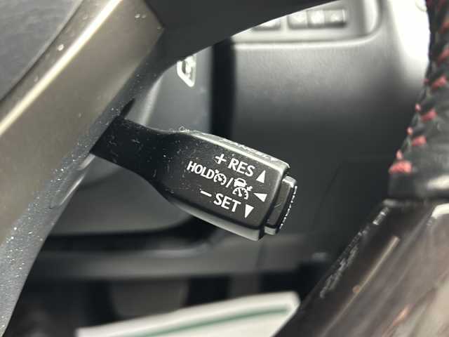 レクサス ＲＸ 450h バージョンL 大阪府 2017(平29)年 1.5万km ソニッククォーツ メーカー純正ナビ/（AM/FM/DISC/SDREC/SD/USB/Bluetooth/AUX/フルセグTV・テレビキャンセラー有/REAR）/ワンオーナー/後席モニター/シートヒーター/ベンチレーション/ハンドルヒーター/電動リアゲート/レクサスセーフティシステム/・プリクラッシュセーフティ/・レーンキーピングアシスト/・レーダークルーズコントロール/・オートマチックハイビーム/全周囲カメラ/オートホールド/ヘッドアップディスプレイ/ロールサンシェード/ETC/純正フロアマット/純正ドアバイザー/スペアキー×１/カードキー×１