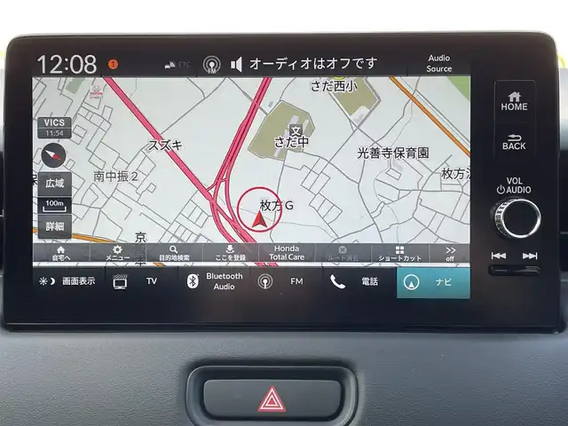 ホンダ ヴェゼル ハイブリッド e:HEV Z 大阪府 2025(令7)年 0.1千km プラチナホワイトパール ホンダセンシング/　・衝突軽減ブレーキ　CMBS/　・先行車発進お知らせ機能/　・アダプティブクルーズコントロール　ACC/　・車線維持支援システム　LKAS/　・トラフィックジャムアシスト/　・ブラインドスポットフォーメーション/　・誤発進抑制機能/　・後方お発進抑制機能/　・パーキングセンサーシステム/　・オートハイビーム/純正ディーラーOPナビ/　Bluetooth/フルセグ/FM/バックカメラ/パワーバックドア/LEDオートライト/フォグランプ/ハーフレザーシート/シートヒーター/ワイヤレス充電器/スマートキー/ビルトインETC/ステアリングスイッチ