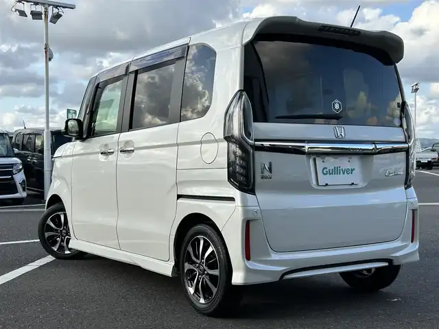 ホンダ Ｎ ＢＯＸ カスタム G L ホンダセンシング 島根県 2019(平31)年 1.9万km プラチナホワイトパール 登録時走行距離18866km/ワンオーナー/社外ナビ/Bluetooth・AM・FM・CD・DVD/フルセグTV/片側パワースライドドア/ホンダセンシング/レーダークルーズコントロール/レーンキープアシスト/横滑り防止装置/衝突被害軽減ブレーキ/コーナーセンサー/LEDヘッドライト/オートライト/純正AW14インチ/スマートキー/プッシュスタート/ドアバイザー/禁煙車/新品スタッドレスタイヤ有