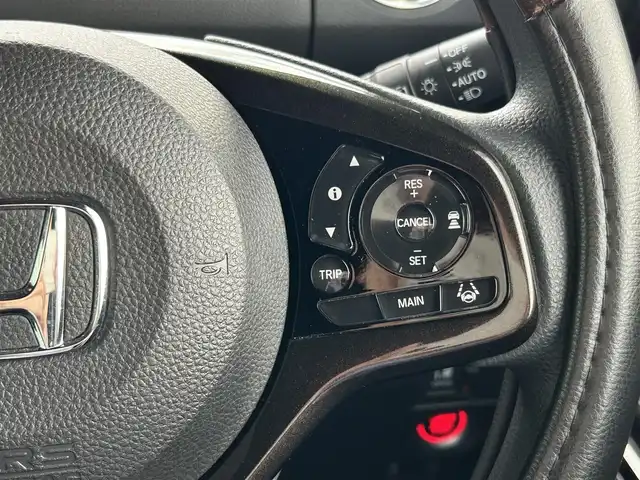 ホンダ Ｎ ＢＯＸ カスタム G L ホンダセンシング 島根県 2019(平31)年 1.9万km プラチナホワイトパール 登録時走行距離18866km/ワンオーナー/社外ナビ/Bluetooth・AM・FM・CD・DVD/フルセグTV/片側パワースライドドア/ホンダセンシング/レーダークルーズコントロール/レーンキープアシスト/横滑り防止装置/衝突被害軽減ブレーキ/コーナーセンサー/LEDヘッドライト/オートライト/純正AW14インチ/スマートキー/プッシュスタート/ドアバイザー/禁煙車/新品スタッドレスタイヤ有