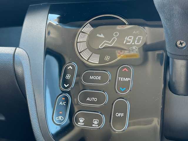 日産 デイズ ルークス ハイウェイスターターボ 富山県 2015(平27)年 6.3万km モカブラウンP 純正ナビ/フルセグTV/Bluetooth/CD/DVD/アラウンドビューモニター/両側電動スライドドア/エマージェンシーブレーキ/横滑り防止/インテリジェントキー/オートライト/キセノンヘッドライト/ステアリングスイッチ/オートエアコン/ウィンカーミラー/アイドリングストップ