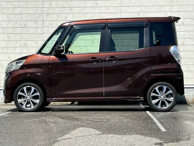 日産 デイズ ルークス ハイウェイスターターボ 富山県 2015(平27)年 6.3万km モカブラウンP 純正ナビ/フルセグTV/Bluetooth/CD/DVD/アラウンドビューモニター/両側電動スライドドア/エマージェンシーブレーキ/横滑り防止/インテリジェントキー/オートライト/キセノンヘッドライト/ステアリングスイッチ/オートエアコン/ウィンカーミラー/アイドリングストップ