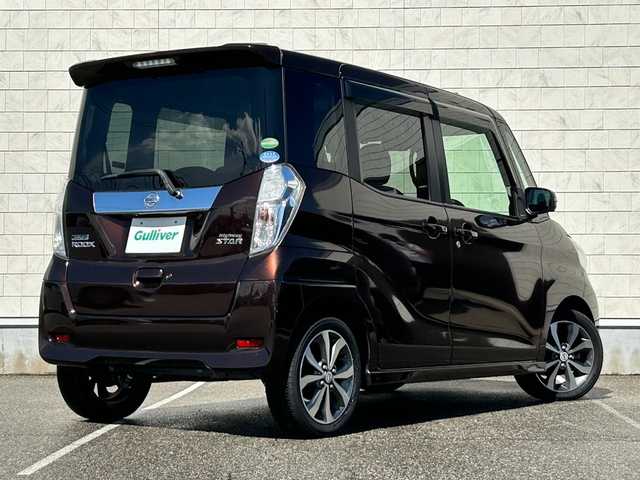 日産 デイズ ルークス ハイウェイスターターボ 富山県 2015(平27)年 6.3万km モカブラウンP 純正ナビ/フルセグTV/Bluetooth/CD/DVD/アラウンドビューモニター/両側電動スライドドア/エマージェンシーブレーキ/横滑り防止/インテリジェントキー/オートライト/キセノンヘッドライト/ステアリングスイッチ/オートエアコン/ウィンカーミラー/アイドリングストップ