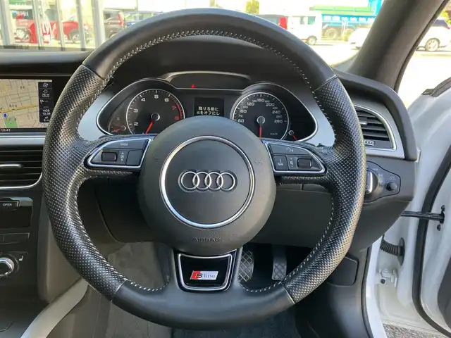 アウディ Ａ４ アバント 2．0 TFSI 三重県 2014(平26)年 5.5万km 白 純正ナビ/　・フルセグ/　・Ｂｌｕｅｔｏｏｔｈ/　・ＤＶＤ/ＨＩＤヘッドライト/フォグライト/リアフォグライト/ハーフレザーシート/Ｄ／Ｎ席シートヒーター/パワーシート/パワーバックドア/スマートキー/プッシュスタート/パドルシフト/コーナーセンサー/ルーフレール/オートリトラクタブルミラー/ターンミラー/スモークフィルム/前後ドラレコ　/ＥＴＣ