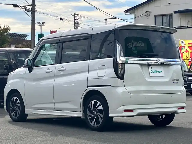 スズキ ソリオ バンディット HV MV 静岡県 2022(令4)年 3.4万km ピュアホワイトP SDナビ(CD/DVD/BT/フルセグ)/バックカメラ/レーダークルーズコントロール/ドライブレコーダー前後/ETC/エンジンスタートボタン/パワーウィンドウ/パワーステアリング/アイドリングストップ/スマートキー/オートエアコン/USB入力端子/ウォークスルー/純正フロアマット/布シート/D席N席シートヒーター/左側パワースライドドア/右側スライドドア/純正アルミホイール/ABS/横滑り防止装置/コーナーセンサー/レーンキープアシスト/盗難防止装置/オートライト/オートマチックハイビーム/LEDヘッドライト/W+サイドエアバック/衝突軽減システム/ヘッドアップディスプレイ