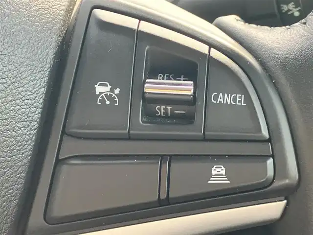 スズキ ソリオ バンディット HV MV 静岡県 2022(令4)年 3.4万km ピュアホワイトP SDナビ(CD/DVD/BT/フルセグ)/バックカメラ/レーダークルーズコントロール/ドライブレコーダー前後/ETC/エンジンスタートボタン/パワーウィンドウ/パワーステアリング/アイドリングストップ/スマートキー/オートエアコン/USB入力端子/ウォークスルー/純正フロアマット/布シート/D席N席シートヒーター/左側パワースライドドア/右側スライドドア/純正アルミホイール/ABS/横滑り防止装置/コーナーセンサー/レーンキープアシスト/盗難防止装置/オートライト/オートマチックハイビーム/LEDヘッドライト/W+サイドエアバック/衝突軽減システム/ヘッドアップディスプレイ