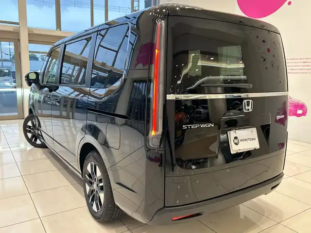 ホンダ ステップワゴン eHEV エアー EX 埼玉県 2025(令7)年 0.1千km クリスタルブラックパール ホンダセンシング/15.6インチ純正フリップダウンモニター/11.4インチHonda CONNECTナビ/　　CD/DVD/BT/USB/フルセグ/CarPlay/バックカメラ/レーダークルーズコントロール/両側パワースライドドア/パワーバックドア/LEDオートライト/シートヒーター/コーナーセンサー/パドルシフト/ステアリングスイッチ/スマートキー2本/11.4インチナビHonda CONNECTナビ LXM-247VFLi(317900円)　/15.6インチ リア席モニター VM-231FE(149600円)