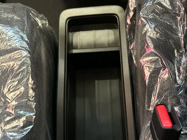 ホンダ ステップワゴン eHEV エアー EX 埼玉県 2025(令7)年 0.1千km クリスタルブラックパール ホンダセンシング/15.6インチ純正フリップダウンモニター/11.4インチHonda CONNECTナビ/　　CD/DVD/BT/USB/フルセグ/CarPlay/バックカメラ/レーダークルーズコントロール/両側パワースライドドア/パワーバックドア/LEDオートライト/シートヒーター/コーナーセンサー/パドルシフト/ステアリングスイッチ/スマートキー2本/11.4インチナビHonda CONNECTナビ LXM-247VFLi(317900円)　/15.6インチ リア席モニター VM-231FE(149600円)