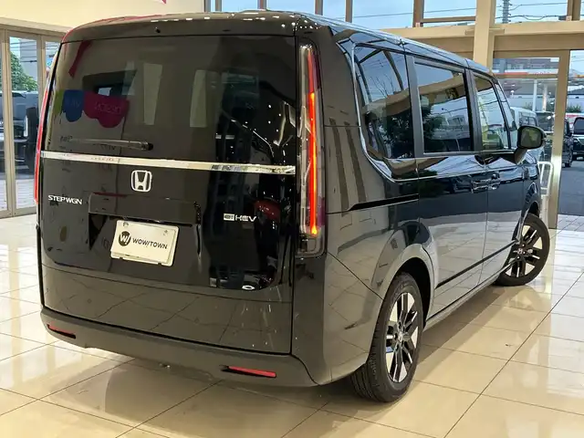 ホンダ ステップワゴン eHEV エアー EX 埼玉県 2025(令7)年 0.1千km クリスタルブラックパール ホンダセンシング/15.6インチ純正フリップダウンモニター/11.4インチHonda CONNECTナビ/　　CD/DVD/BT/USB/フルセグ/CarPlay/バックカメラ/レーダークルーズコントロール/両側パワースライドドア/パワーバックドア/LEDオートライト/シートヒーター/コーナーセンサー/パドルシフト/ステアリングスイッチ/スマートキー2本/11.4インチナビHonda CONNECTナビ LXM-247VFLi(317900円)　/15.6インチ リア席モニター VM-231FE(149600円)