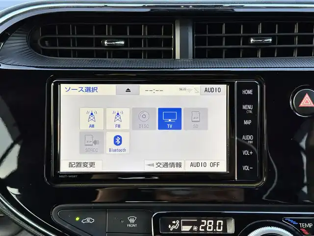 トヨタ アクア S スタイルブラック 宮城県 2019(令1)年 2.9万km シルバーM LEDヘッドランプパッケージ/パノラミックビューモニター/＝＝＝/セーフティセンス/・プリクラッシュセーフティ/・レーンディパーチャーアラート/・オートマチックハイビーム/・先行車発進告知機能/インテリジェントクリアランスソナー/純正ナビ（NSZT-W68T）/・CD/DVD/・Bluetooth/・フルセグTV/バックカメラ/ビルトインETC2.0/ドライブレコーダー/ステアリングスイッチ/スマートキー＆プッシュスタート/電動格納ミラー/純正フロアマット/Wエアバッグ