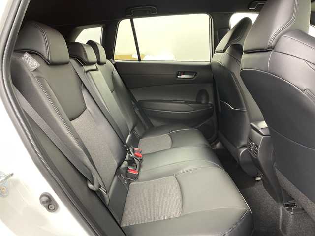 トヨタ カローラ クロス ハイブリッド Z 道央・札幌 2025(令7)年 0.1千km プラチナホワイトパールマイカ ・HYBRID　Z　4WD　/・登録済未使用車　　/　寒冷地仕様/・純正10.5インチディスプレイオーディオPlus　/・パノラミッックビューモニタ-/・Bluetooth・フルセグTV/・ETC2.0　/パーキングサポートブレーキ/・ブラインドスポットモニター/・トヨタセーフティセンス/・レーダークルーズコントロール/・プリクラッシュセーフティ/・ブラインドスポットモニター/・ハンズフリーパワーバックドア/・LEDライト/オートハイビーム/・ハーフレザーシート/シートヒーター/・純正ドライブレコーダー前後/・スマートキーｘ２