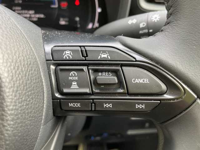 トヨタ シエンタ ハイブリッド Z 石川県 2025(令7)年 0.3万km ベージュ ワンオーナー　純正１０．５型ナビ　フルセグＴＶ　全方位カメラ　ＬＥＤヘッドライト　両側パワースライド　ＥＴＣ　スマートキー　トヨタセーフティセンス　レーダークルーズ　ＴＶキャンセラー　保証書