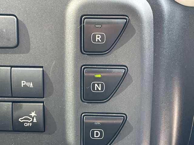 トヨタ シーポッド G 愛知県 2021(令3)年 1.1万km 白 シートヒーター/フロントウィンドウデフロスター/コーナーセンサー/LEDヘッドライト/オートライト/衝突軽減システム/スマートキー/プッシュスタート