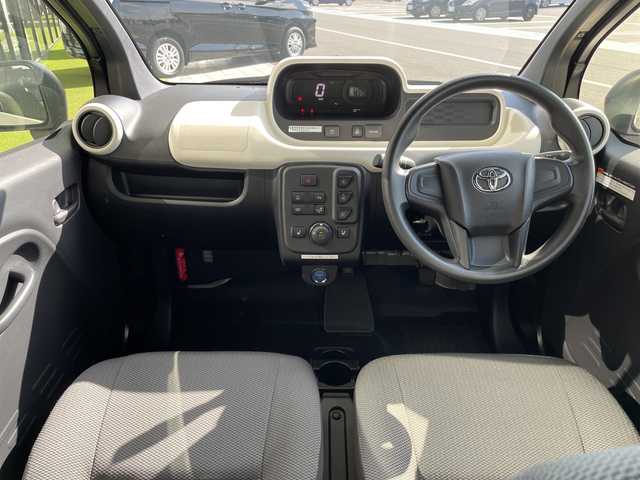 トヨタ シーポッド G 愛知県 2021(令3)年 1.1万km 白 シートヒーター/フロントウィンドウデフロスター/コーナーセンサー/LEDヘッドライト/オートライト/衝突軽減システム/スマートキー/プッシュスタート