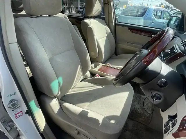 トヨタ イプサム 240u Gセレクション 島根県 2001(平13)年 12.8万km ホワイトパールマイカ 純正ナビ　/バックカメラ/純正15インチAW/運転席パワーシート/純正フロアマット