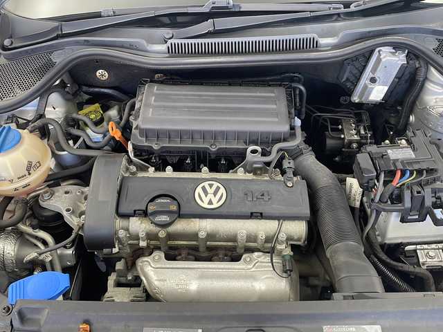 フォルクスワーゲン ポロ 1．4 コンフォートライン 栃木県 2009(平21)年 12.6万km 白／シルバー 社外ナビ/（BT/CD/DVD/AM/FM）/ETC/横滑り防止/MTモード付AT/電動格納ミラー