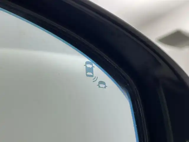 ホンダ ヴェゼル ハイブリッド e:HEV Z 埼玉県 2024(令6)年 1.9万km プラチナホワイトパール 禁煙　純正９型ＤＡ　温シート　Ｂカメラ　ＢＳＭ　ＥＴＣ　前後ドライブレコーダー　ＬＥＤヘッドライト　追従走行　ダウンヒルアシスト　寒冷地仕様　ハーフレザーシート　パワーバックドア　ＢＴ　ＵＳＢ