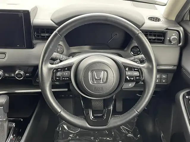 ホンダ ヴェゼル ハイブリッド e:HEV Z 埼玉県 2024(令6)年 1.9万km プラチナホワイトパール 禁煙　純正９型ＤＡ　温シート　Ｂカメラ　ＢＳＭ　ＥＴＣ　前後ドライブレコーダー　ＬＥＤヘッドライト　追従走行　ダウンヒルアシスト　寒冷地仕様　ハーフレザーシート　パワーバックドア　ＢＴ　ＵＳＢ
