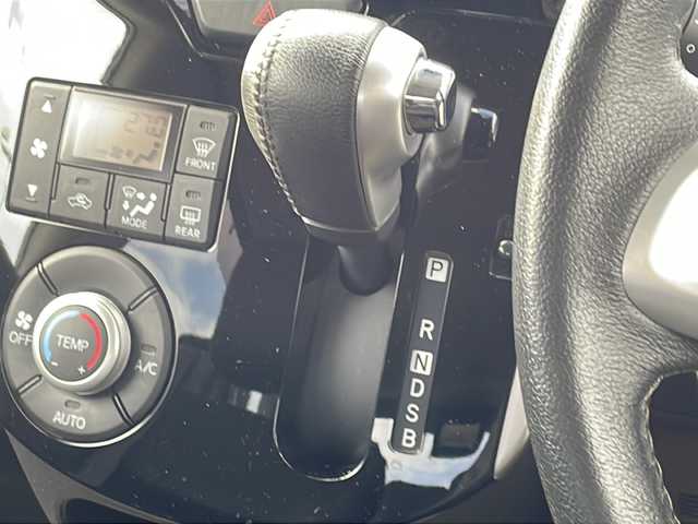 ダイハツ タント カスタム RS SA Ⅲ 福島県 2017(平29)年 2.3万km パールホワイトⅢ スマアシIII　純正ナビ　バックＣ　フルセグＴＶ　ＢＴ　両側パワスラ　ステリモ　Ｄ席シートヒーター　ＬＥＤヘッドライト　フォグランプ　オートライト　オートハイビーム　衝突軽減　スマートキー　電格ミラー