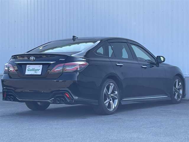トヨタ クラウン RS 愛媛県 2018(平30)年 2.7万km ブラック 純正メーカーナビ/(Bluetooth/CD/DVD/AUX/USB/フルセグ)/ビルトインETC/バックカメラ/レーダークルーズコントロール/前後ドライブレコーダー/サンルーフ/D/N席パワーシート/純正18インチアルミホイール/プッシュスタート/スマートキー/MTモード付AT/パドルシフト/オートライト/オートマチックハイビーム/LEDヘッドライト/フォグランプ/マフラーカッター取付/100V充電/アイドリングストップ/レーンキープアシスト/純正フロアマット/純正ドアバイザー/横滑り防止装置/盗難防止装置/衝突被害軽減ブレーキ/電動パーキング/オートブレーキホールド/電動格納ミラー/テレビキャンセラー