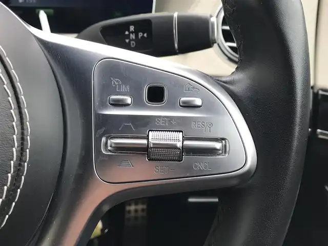 メルセデス・ベンツ Ｓ４５０ エクスクルーシブAMGラインプラ 富山県 2019(令1)年 3.8万km セレナイトグレー セレナイトグレー/ワンオーナー/AMGライン/ヘッドアップディスプレイ/全方位カメラ/バック・サイド・フロントカメラ/ブルメスターサウンドシステム/全席シートヒーター/前席シートヒーター・クーラー/パノラミックスライディングルーフ/リラクゼーション・ダイナミックシート/本革シート/前席パワーシート/電動開閉トランク/パドルシフト/純正20インチアルミホイール/電動パーキングブレーキ/メモリーシート/オートハイビーム/メルセデスベンツインテリジェンステクノロジー/・ブラインドスポットアシスト/・レーンチェンジアシスト/・アテンションアシスト/・アクティブブレーキアシスト/・道路標識アシスト/・アダプティブクルーズコントロール/純正フロアマット/ETC2.0/保証書