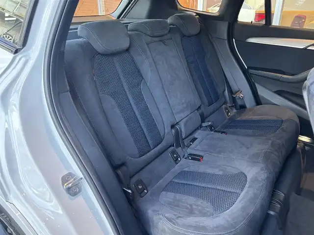 ＢＭＷ Ｘ１ xDrive 18d Mスポーツ 宮城県 2018(平30)年 6.3万km アルピンホワイトⅢ 純正ナビ/バックカメラ/CD/DVD再生/bluetooth接続/シーとヒーター/ステアリングスイッチ/パドルシフト/ACC/車線逸脱警告/インテリジェントセーフティ/ミラーETC/パワーバックドア/LEDヘッドライト/レインセンサー/電動パーキング/4WD/純正19インチAW/スペアキー×１